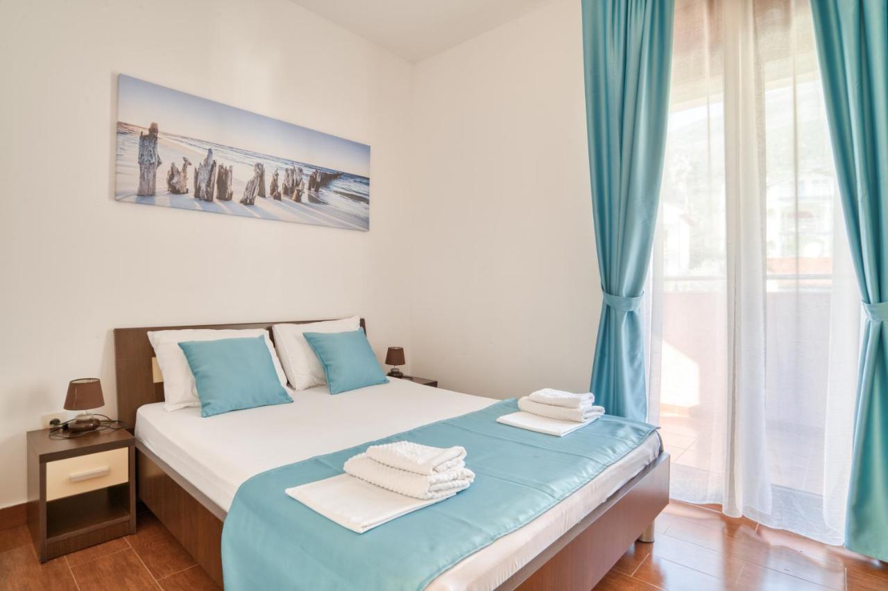 Garni Hotel Milica Herceg Novi Bagian luar foto