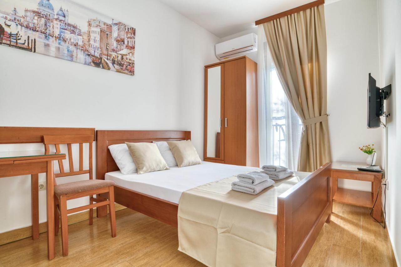 Garni Hotel Milica Herceg Novi Bagian luar foto