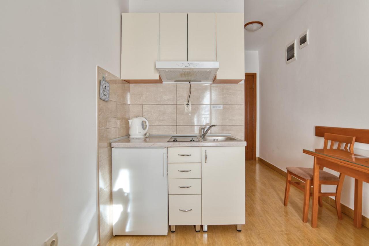Garni Hotel Milica Herceg Novi Bagian luar foto