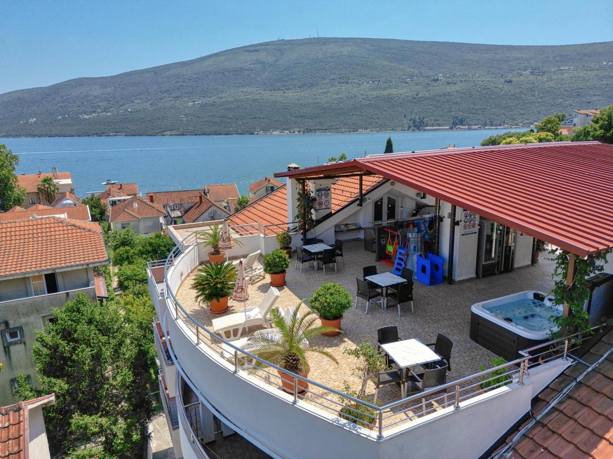 Garni Hotel Milica Herceg Novi Bagian luar foto